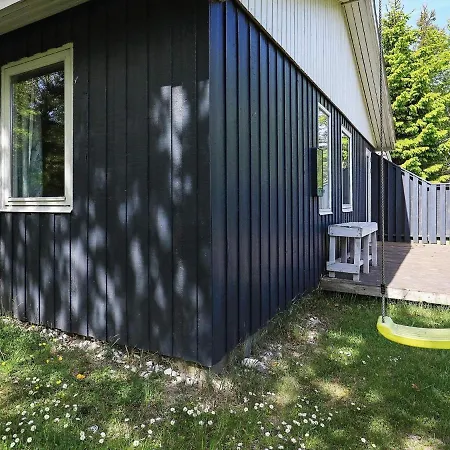 Three-bedroom Holiday In 26 * Hals