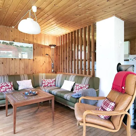 Three-bedroom Holiday In 26 Hals